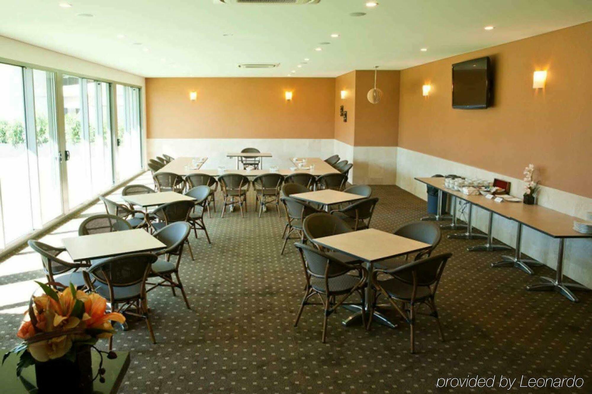 Darwin City Edge Motel & Suites Restaurant billede